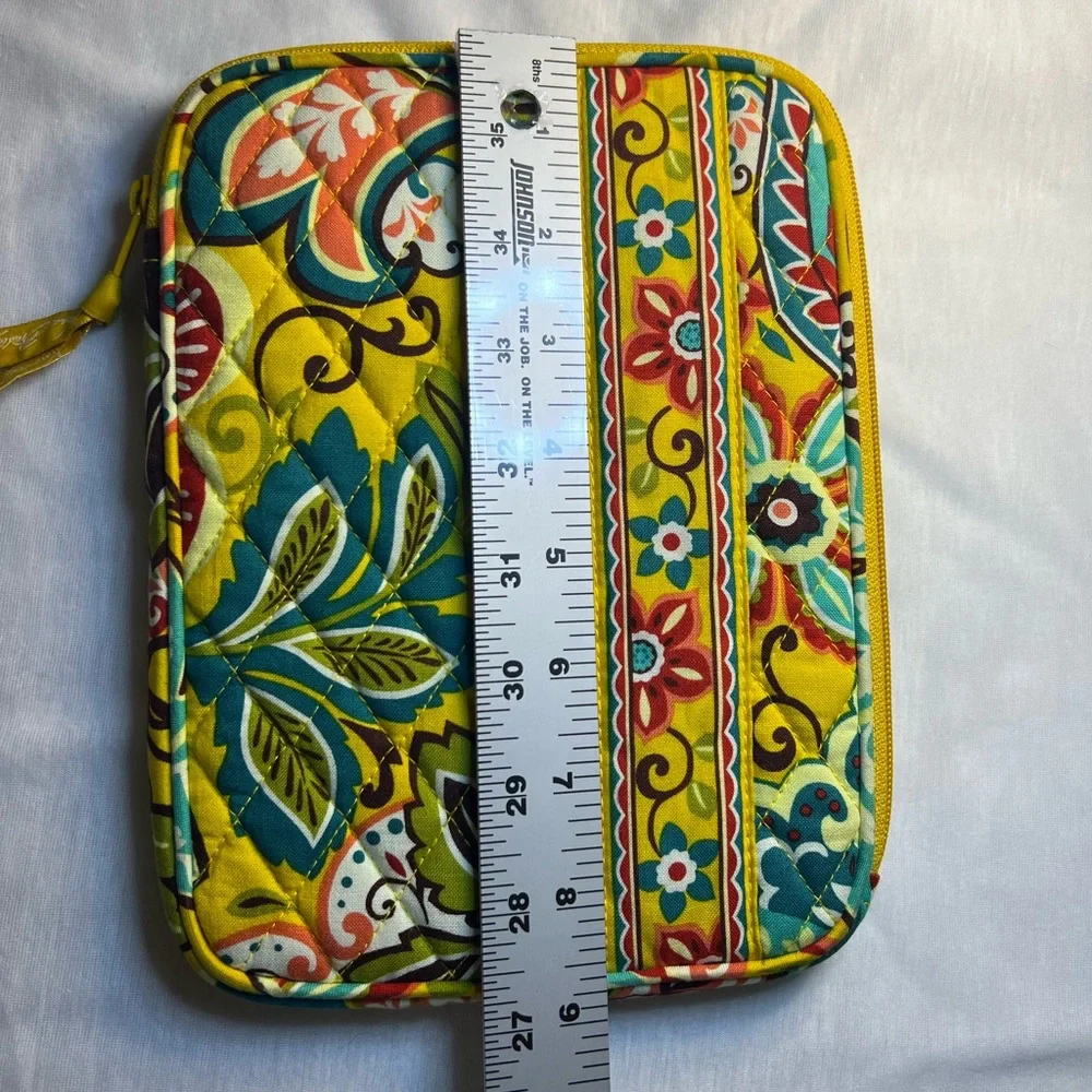 Vera Bradley Tech Accessories - iPad Mini, Kindle, Tablet Sleeve - Yellow - EUC